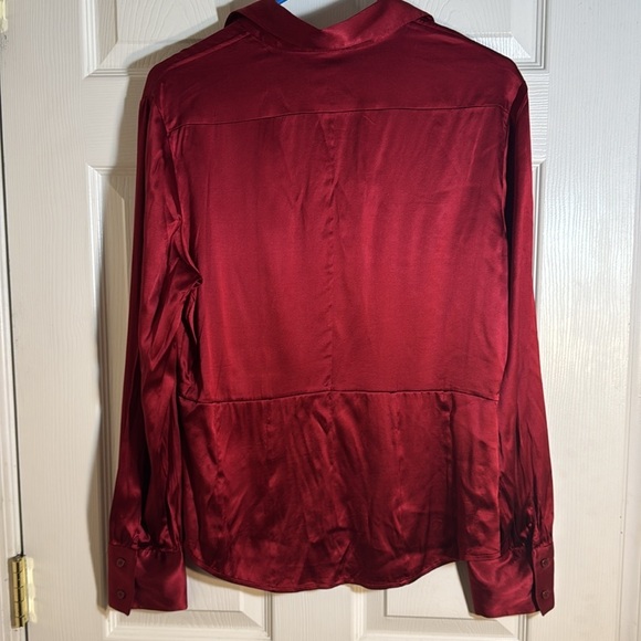 Anne Klein silk red button down blouse - Picture 5 of 10